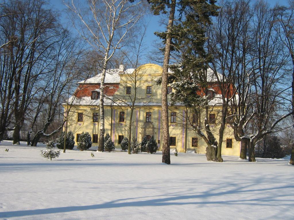 Palac Kietlin Niemcza Exterior foto